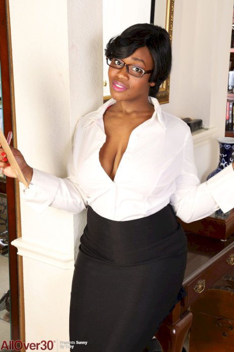Over 30 black lady Sunny doffs business wear to model naked in heels & glasses