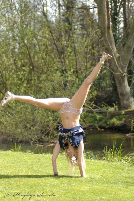 British amateur Hayley Marie Coppin exposes herself in a public park