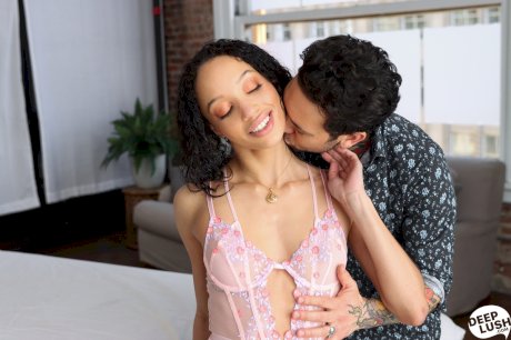 Sexy teen with curly hair Alexis Tae gets banged by a tattooed guy