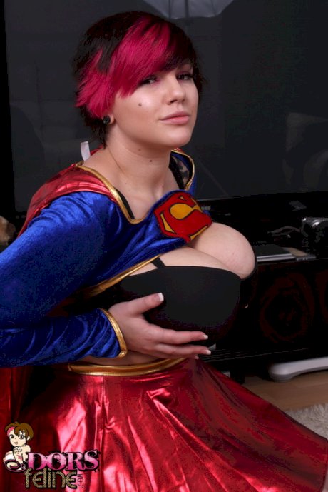 Cosplay girl Dors Feline reveals the super tits behind the super hero costume