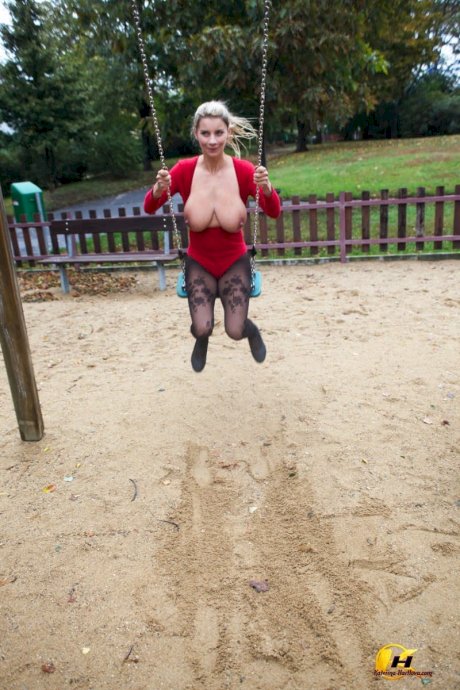 Blonde amateur Katerina Hartlova looses her knockers at a playground area - Photo 6