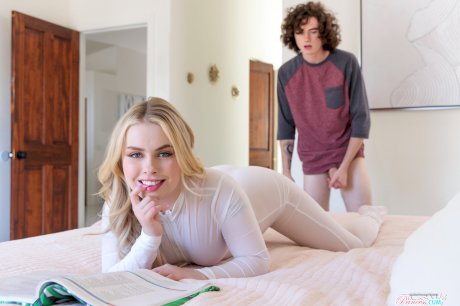 Pretty blonde Haley Spades gets boned and jizzed by her stepbrother