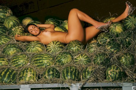 Voluptuous Brazilian Andressa Soares drips melon juice on her big juicy melons