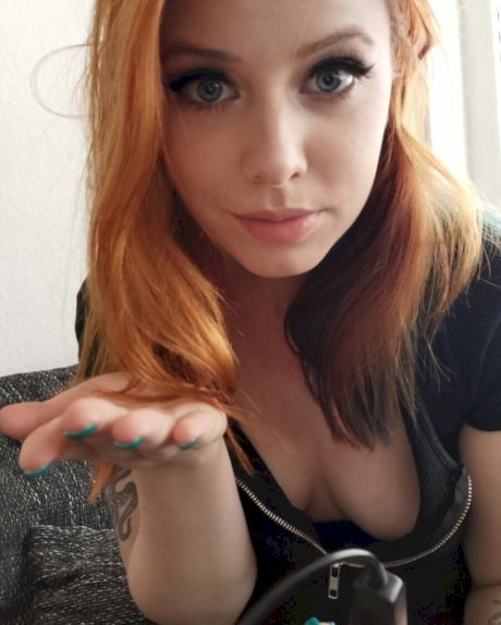 Sexy amateur babe Kirajameson posing in her kinky solo compilation