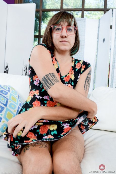 Tattooed brunette Anika Darling spreads her juicy hairy twat & ass in her room