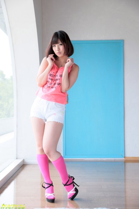 Naturally busty Japanese teen Wakaba Onoue has intense sex on the balcony