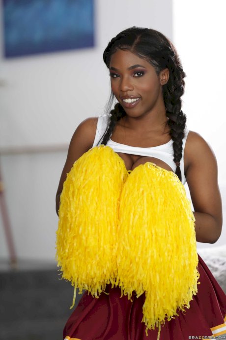 Sexy ebony cheerleader Sarah Banks reveals her big boobs & chocolate pussy - Photo 7