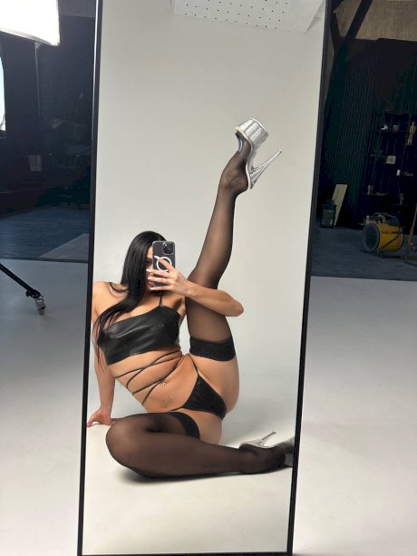 Sexy model Gymnast Alina poses in her lingerie & takes selfies in the mirror