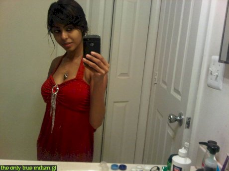 Indian female tales no nude self shots in the bathroom mirror