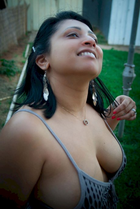 Plump Indian chick shows her big naturals in and out of clothes
