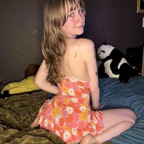 Sexy amateur teen Teensy Bella poses seductively in her nightgown