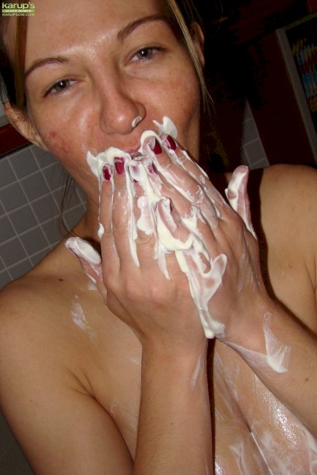 Amateur hottie Vanessa Lovely creams and fondles her big juggs while stripping
