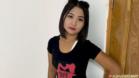 Saucy Asian MILF with a big ass Ice C humps a hard dick in her white panties