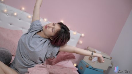AV Jiali starring Li Nana Naked Porn Pics
