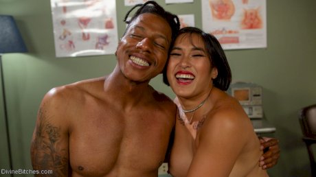 Asian domina Mia Little pegs her black slave before receiving oral pleasure