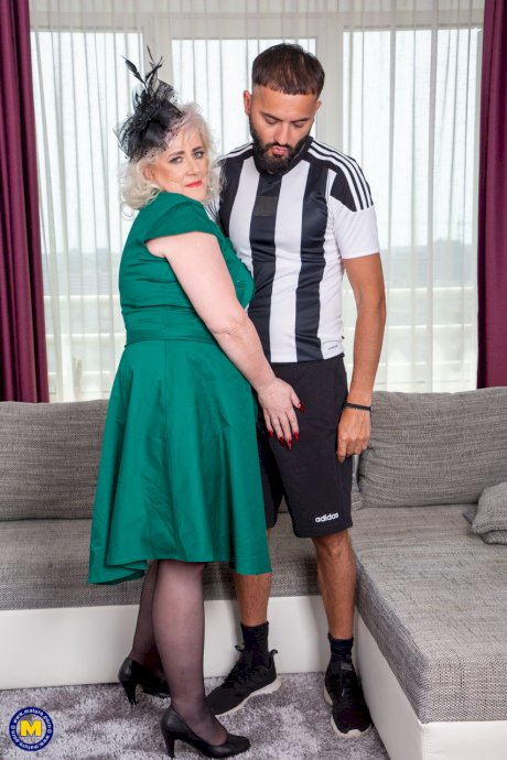 Platinum blonde granny Pure Vicky has sex with a younger man in stockings
