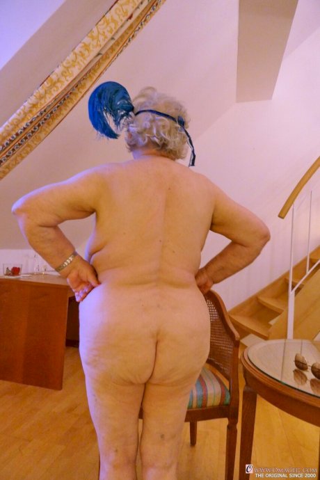 Fat old granny Galfira undresses and poses naked in a solo show