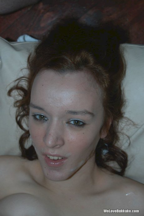 Saucy teen and a blonde MILF taking facial cumshots and swallowing jizz - Photo 3