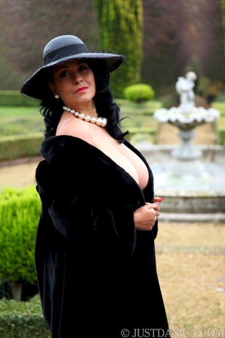 MILF in lingerie Danica Collins exposes her big tits & fingers herself outside