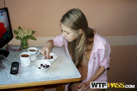 Amateur teen is recording on a homemade tape from waking up to showering