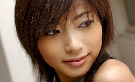 Hot Japanese teen Rin Suzuka expose her hairy pussy during solo action