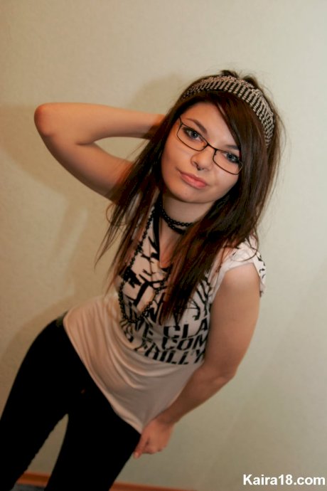 Solo girl Kaira 18 takes off her glasses while fully clothed - Photo 1