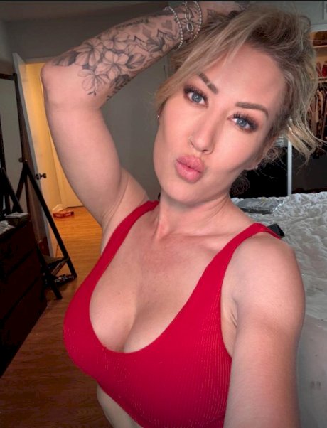 OnlyFans Capri Cavanni Capri Cavanni